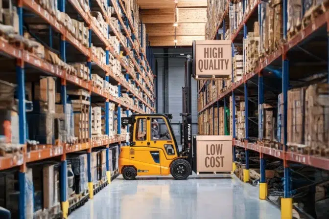 7 Essential Types of Material Handling Equipment Every Warehouse Needs